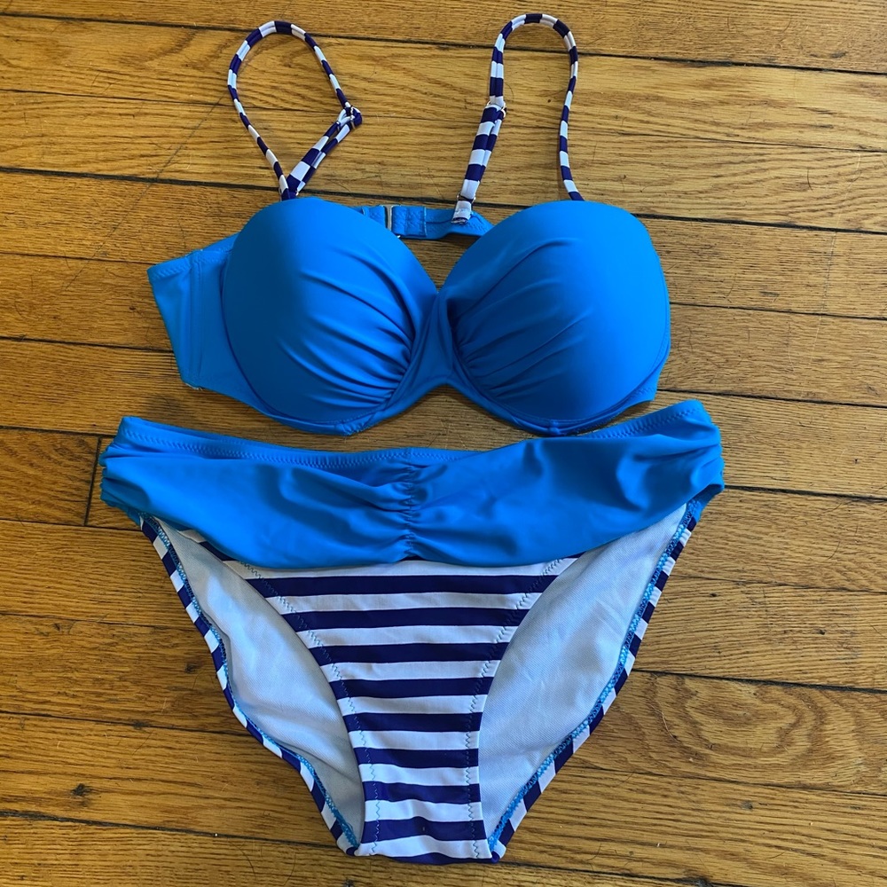 Blue striped bikini